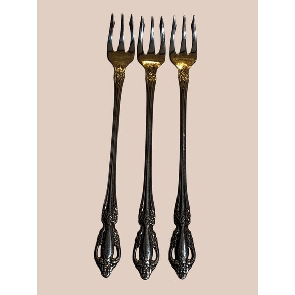 Oneida Distinction Deluxe Raphael Stainless Steel Cocktail Forks Set Of 3 - Picture 1 of 3